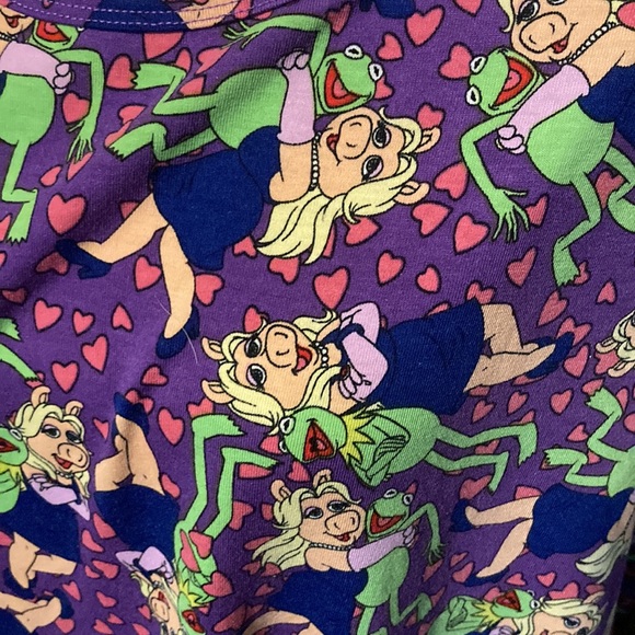 Lularoe Kermit and miss piggy high low blouse size S - Picture 2 of 6